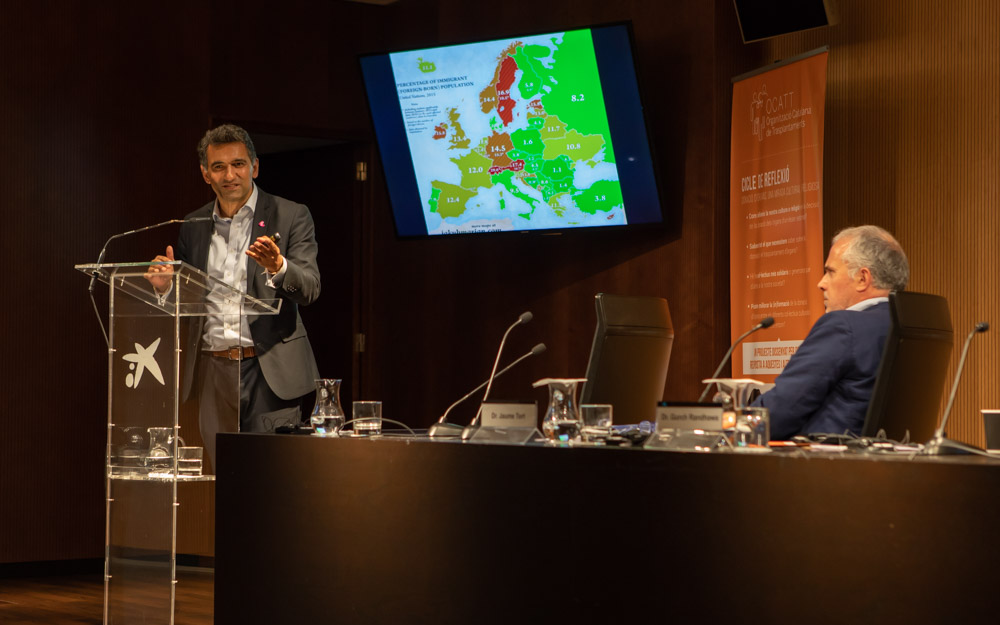 El professor Gurch Randhawa en un moment de la seva exposició