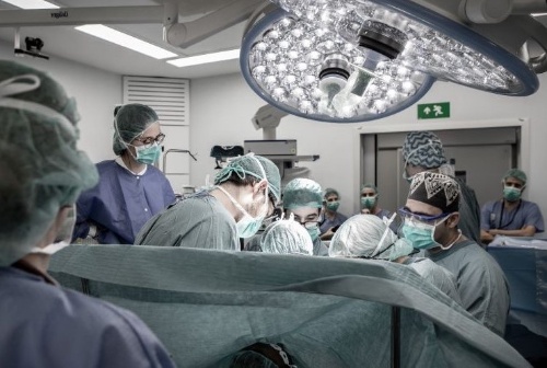 Publicat l'article sobre l'experiència catalana del programa de trasplantament hepàtic split