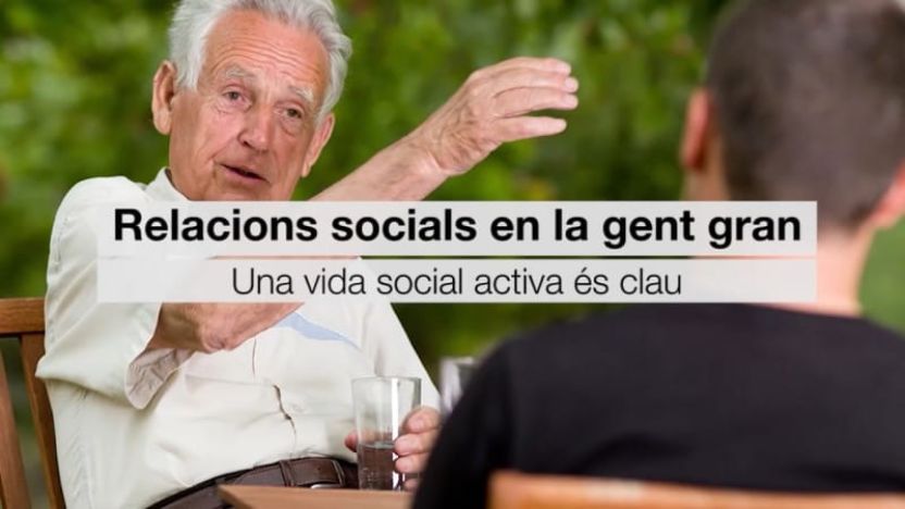 Relacions socials en la gent gran. Una vida social activa és clau